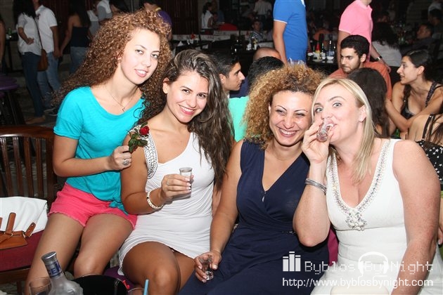 Friday Night at Barbacane Pub, Byblos